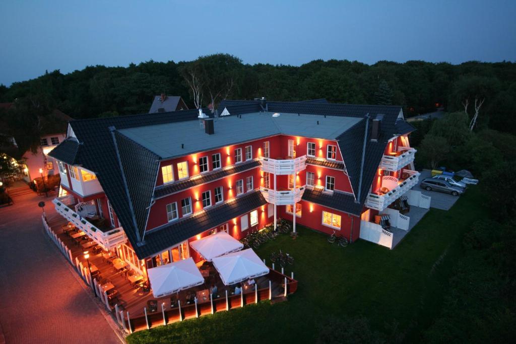 Strandhotel Deichgraf Граль-Мюриц Номер фото